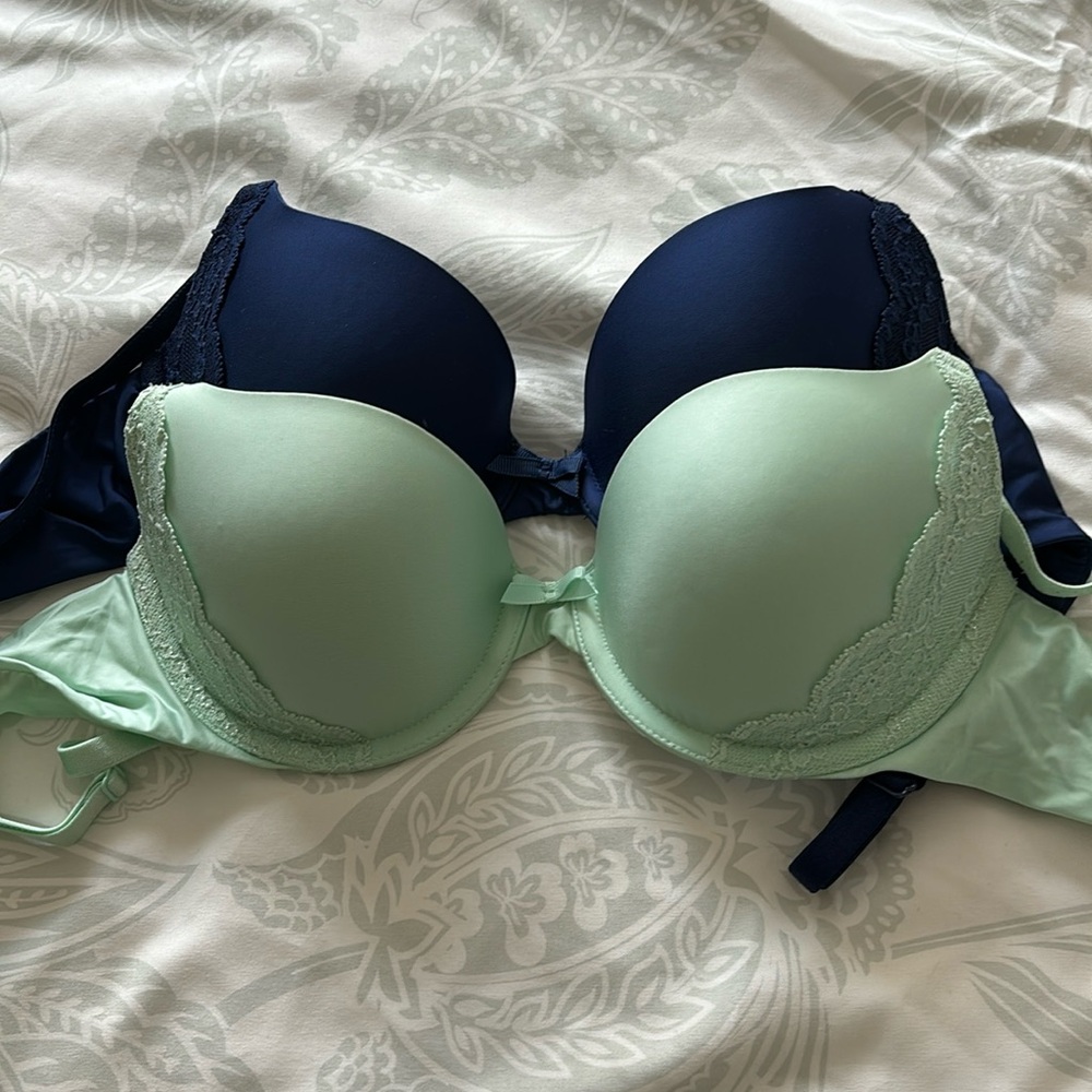 Set of 2 VS Demi Bras